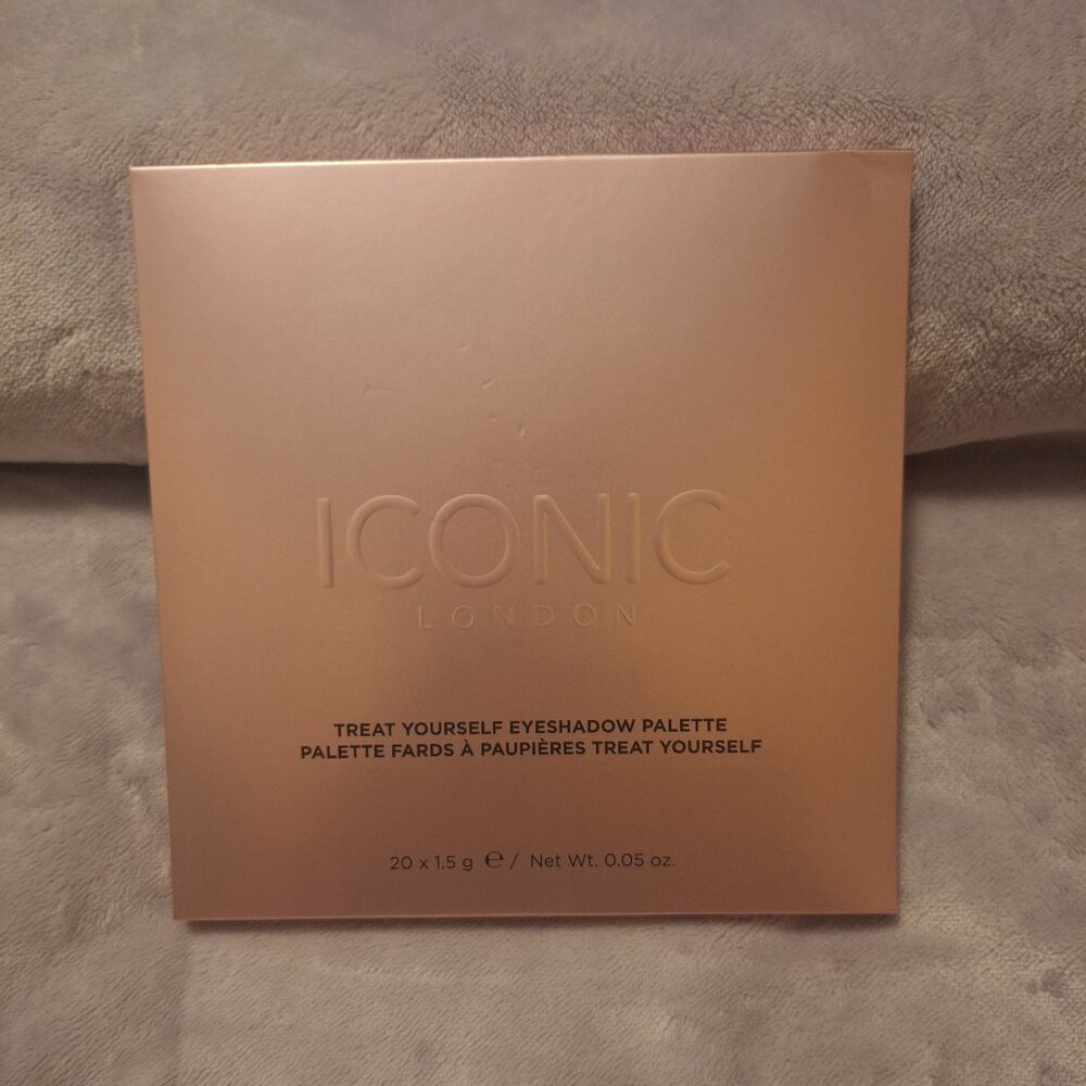 ICONIC LONDON - Treat Yourself Palette